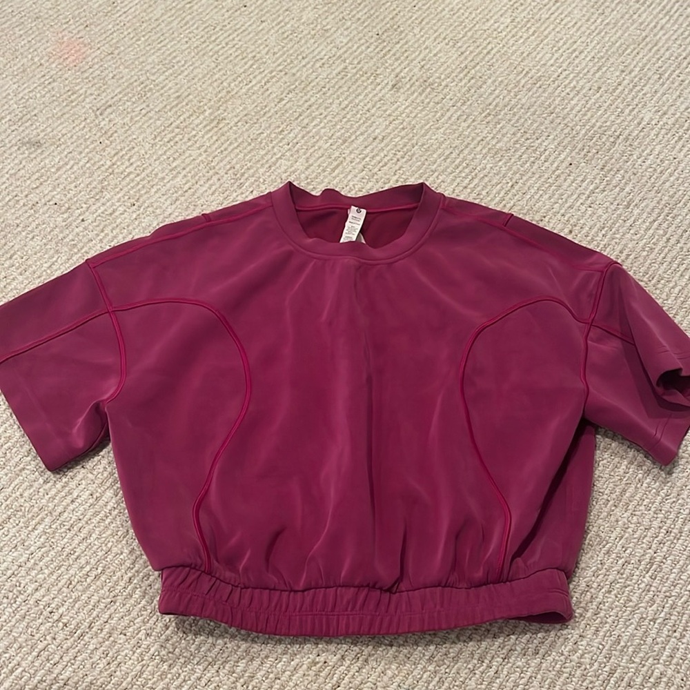 Lululemon top